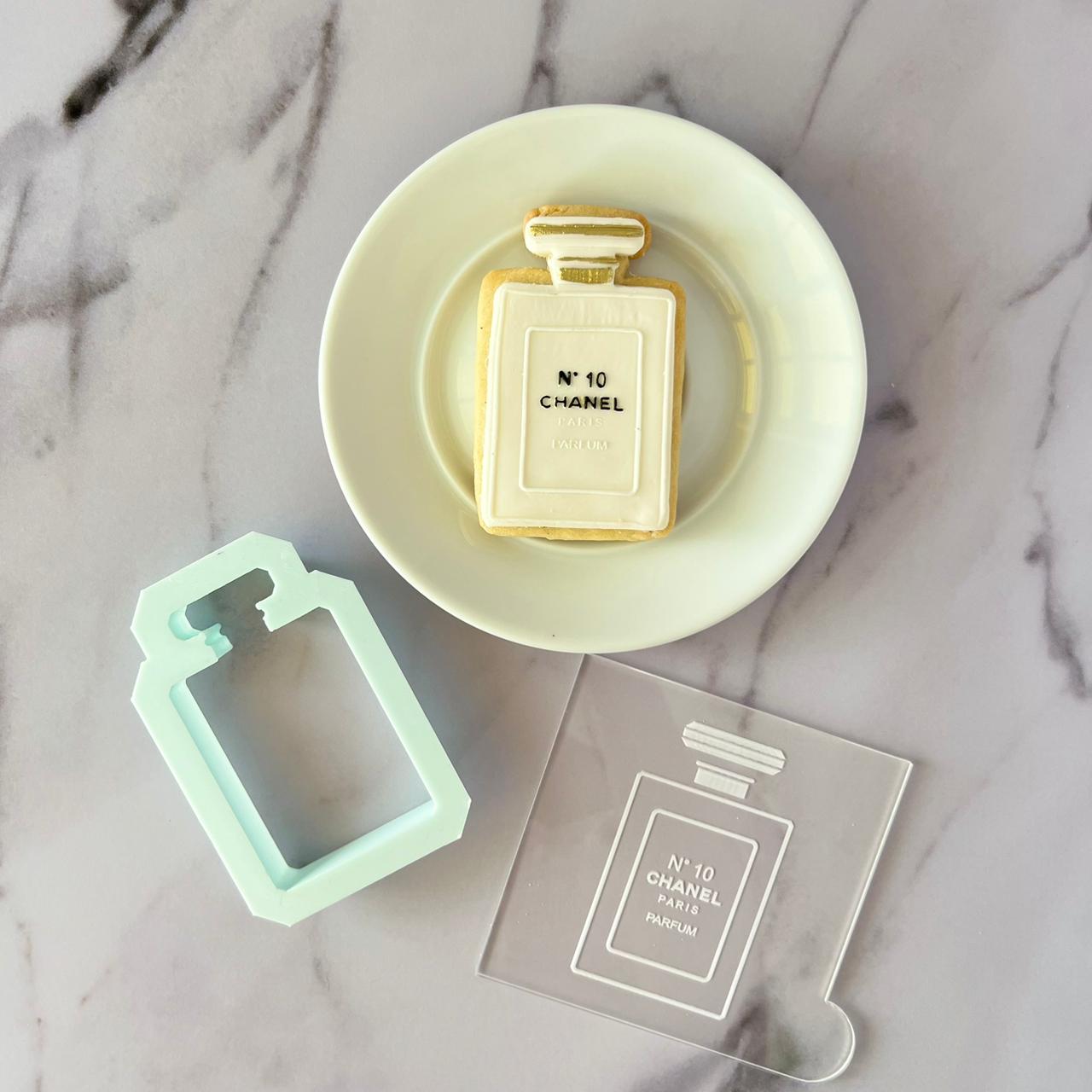 Cortador y Embossing: Perfume Chanel