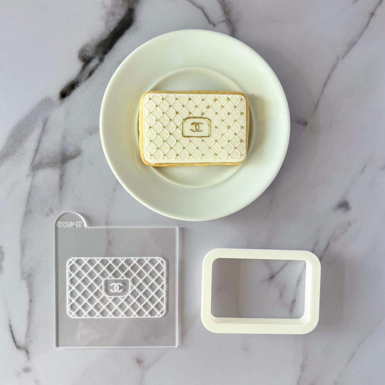 Cortador y Embossing: Cartera Chanel