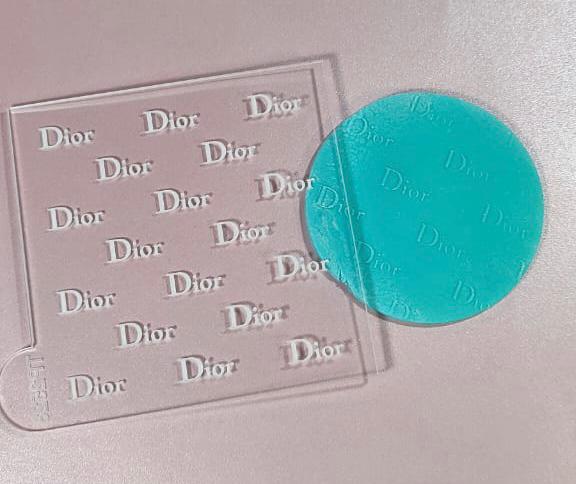 Textura Dior Embossing