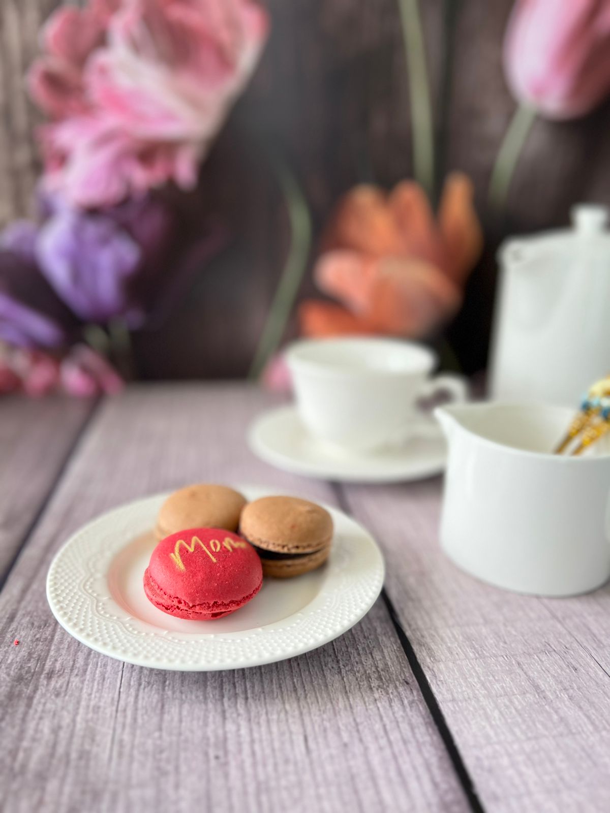 Stencil Mom (Oreo/Macarons)